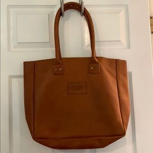 Parker Clay Merkato Tote